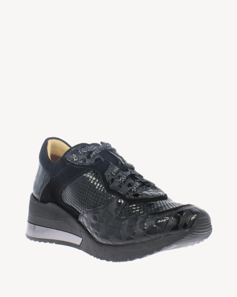 Czarne sneakersy ze skór...