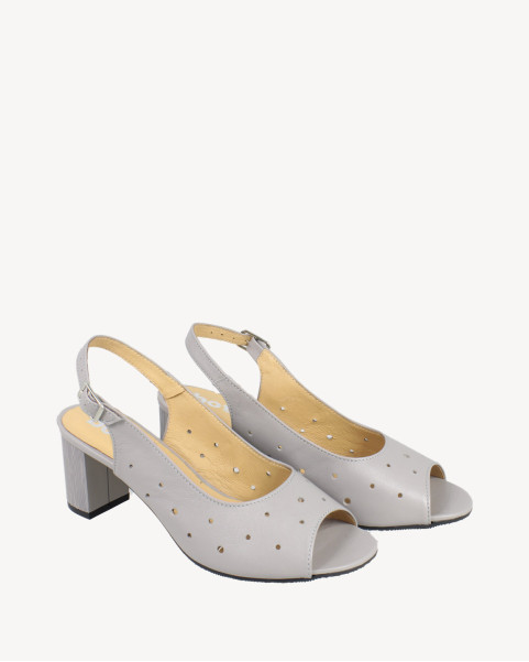 Popielate sandałki na 6 cm...